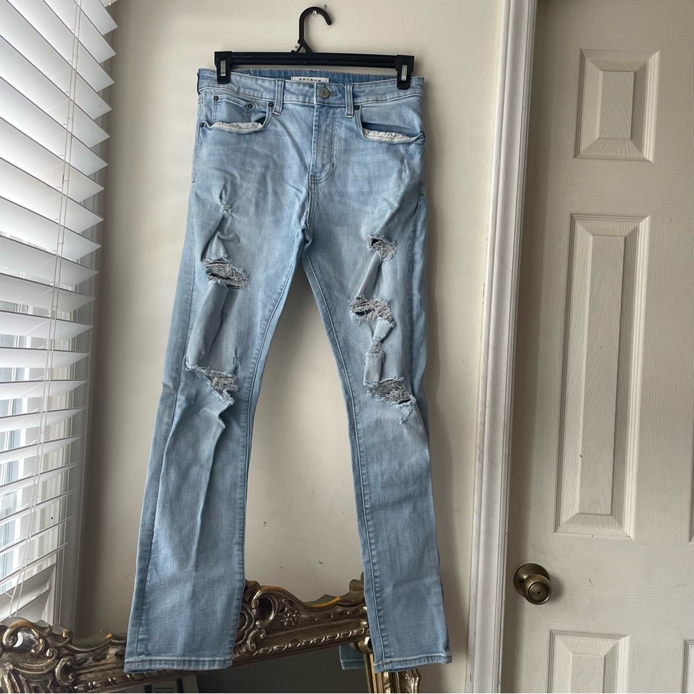 Light Blue Distressed Jeans Men’s
